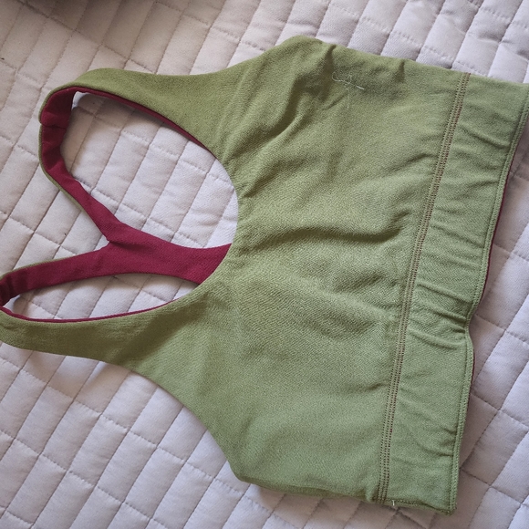 Fabletics Simone Bra - Picture 6 of 6
